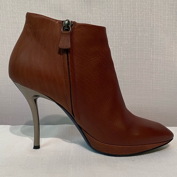 Lanvin Paris Ankle Calfskin Booties Sz US 8.5B Silver Stiletto Heel Brown - Picture 10 of 16